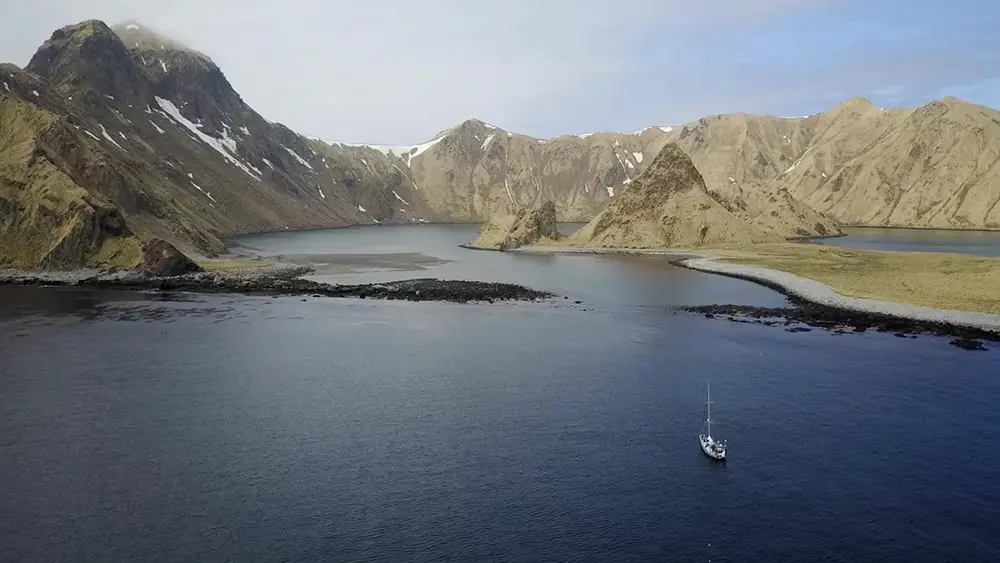 Paysage iles Kouriles, mer et volcans