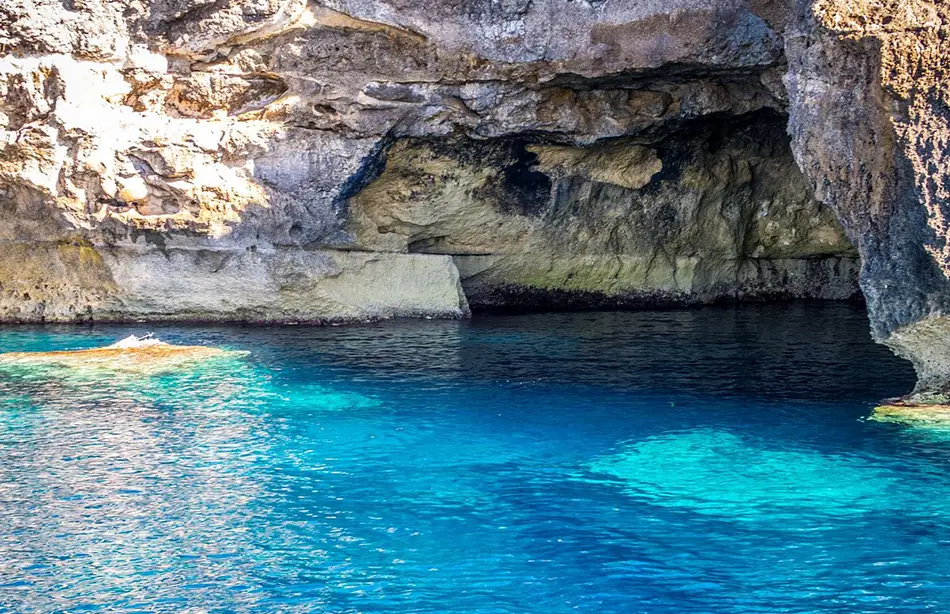 Une des grottes sous-marines les plus exceptionnelles : Celle de Lampedusa